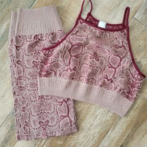 [NEW] Nikibiki Lounge Set